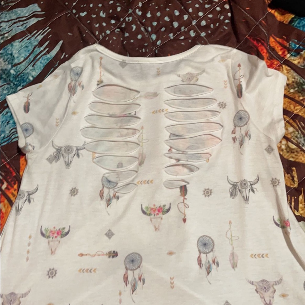 T-shirt